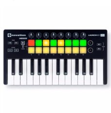 CONTROLADOR MIDI NOVATION LAUNCHKEY MINI MK2