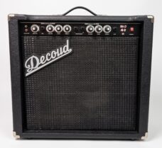 AMPLIFICADOR DECOUD MO 40 P/TECLADO Y VOZ
